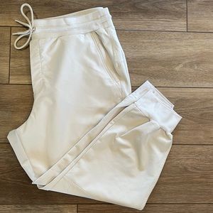 NWOT Women’s Old Navy Athletic Cream Colored Jogger, Size XL